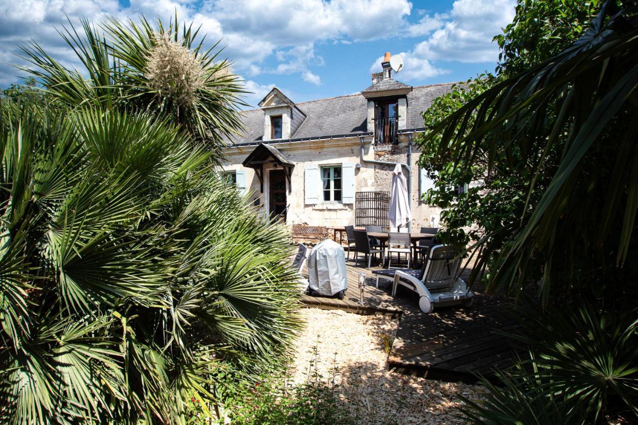 Roche-Loire Villa Le Thoureil Exterior foto